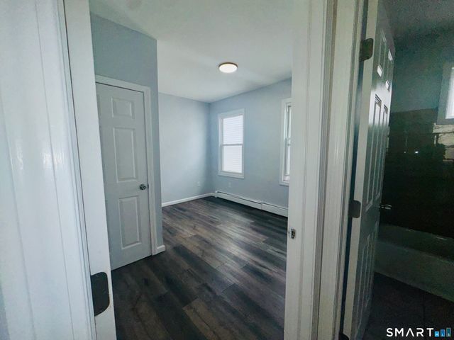 898 Hancock Avenue 3, Bridgeport, CT 06605