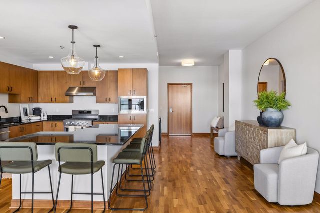 4100 Shoreline Drive S205, Spring Park, MN 55384