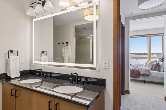4100 Shoreline Drive S205, Spring Park, MN 55384