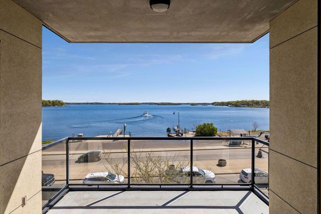 4100 Shoreline Drive S205, Spring Park, MN 55384