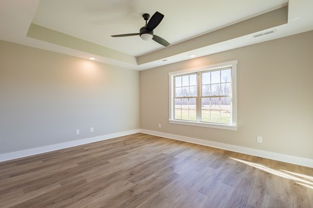 42 Brooklyn Avenue, Manchester, TN 37355