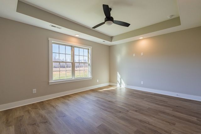 42 Brooklyn Avenue, Manchester, TN 37355