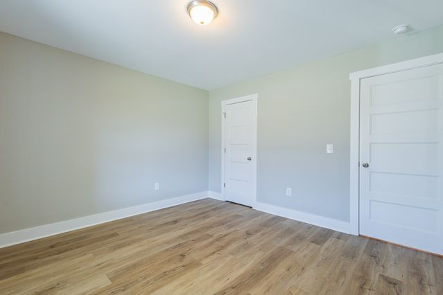 42 Brooklyn Avenue, Manchester, TN 37355