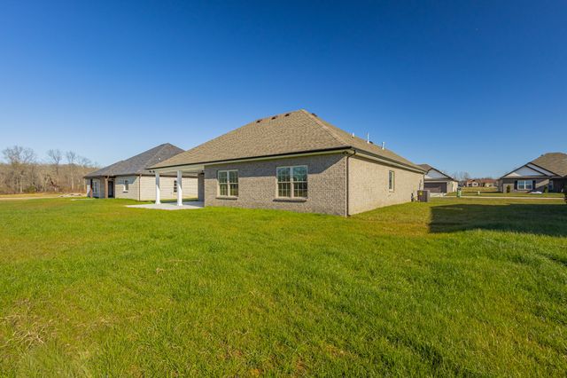 42 Brooklyn Avenue, Manchester, TN 37355