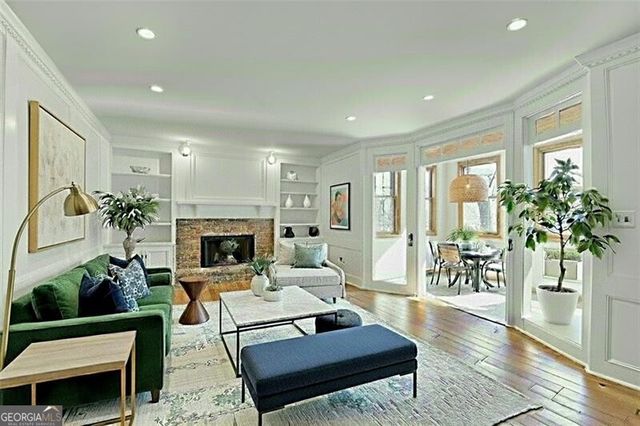 105 May Glen Way, Roswell, GA 30076