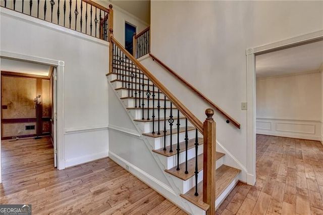 105 May Glen Way, Roswell, GA 30076