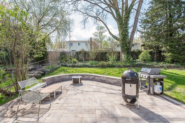 88 Carriage Way, Ypsilanti, MI 48197