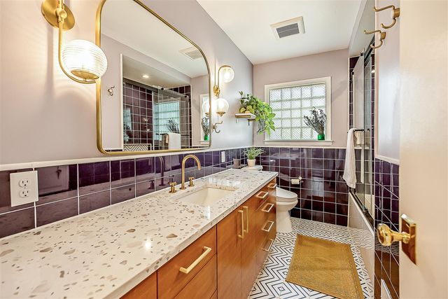 88 Carriage Way, Ypsilanti, MI 48197