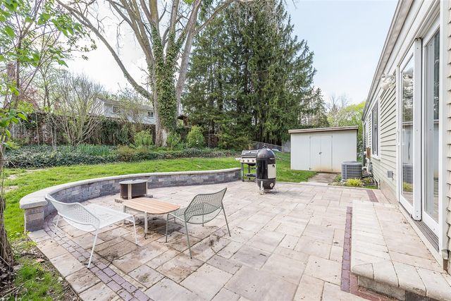 88 Carriage Way, Ypsilanti, MI 48197