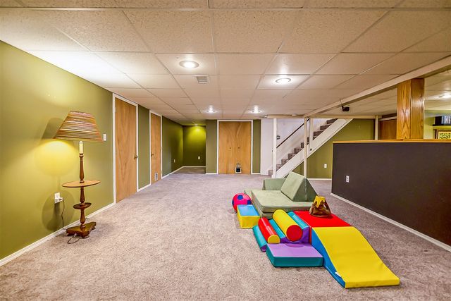 88 Carriage Way, Ypsilanti, MI 48197