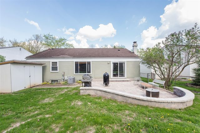 88 Carriage Way, Ypsilanti, MI 48197
