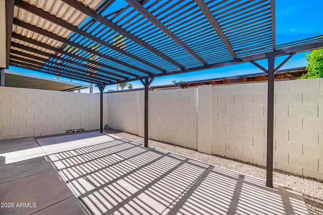 3031 W HEARN Road, Phoenix, AZ 85053