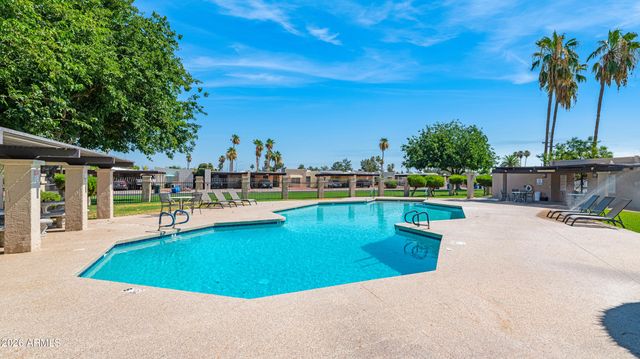 3031 W HEARN Road, Phoenix, AZ 85053