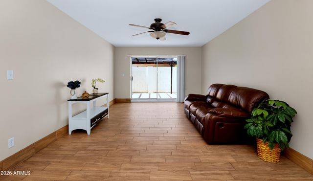 3031 W HEARN Road, Phoenix, AZ 85053