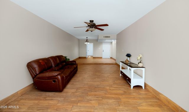 3031 W HEARN Road, Phoenix, AZ 85053