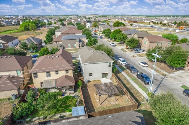 3805 Legend HL, New Braunfels, TX 78130