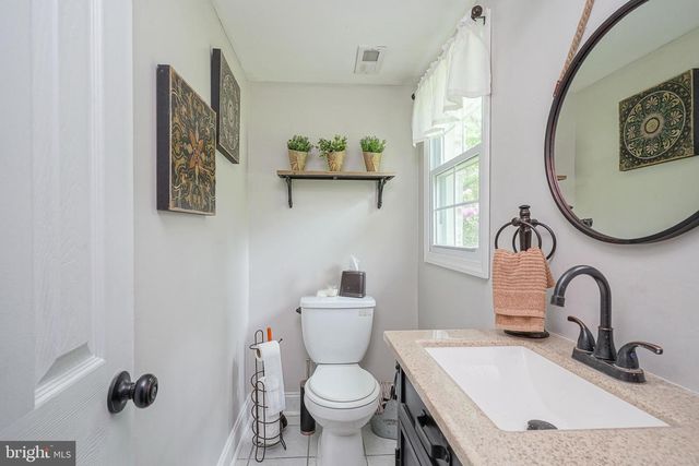505 HOWARD AVE, Hammonton, NJ 08037