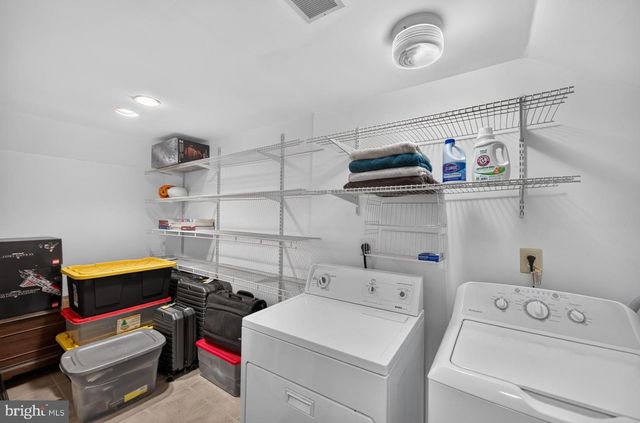 302 MULBERRY DR, Royersford, PA 19468