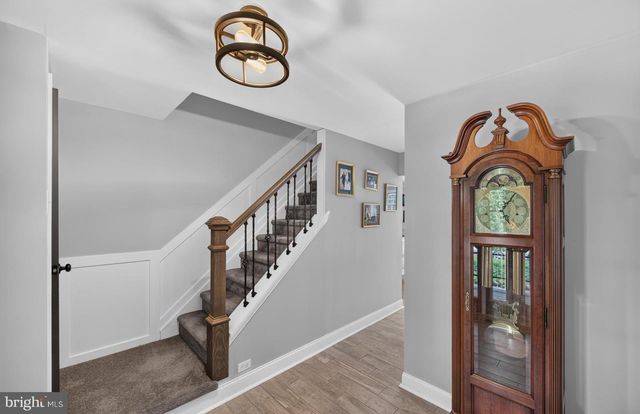 302 MULBERRY DR, Royersford, PA 19468