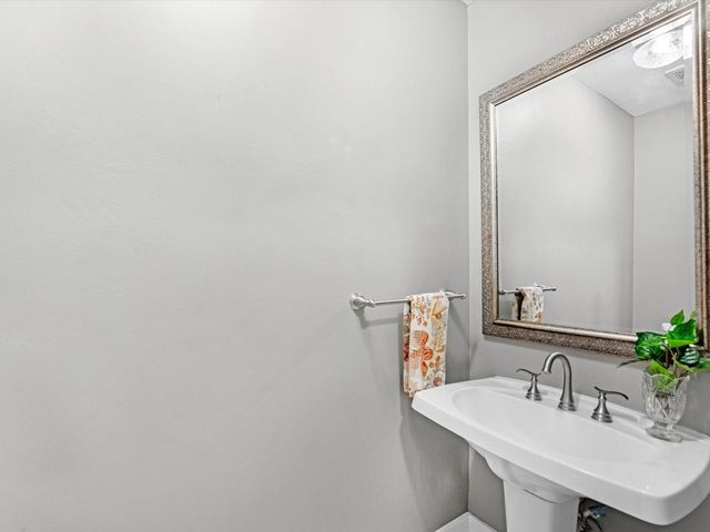 4803 Kirkwall Drive, Sugar Land, TX 77479