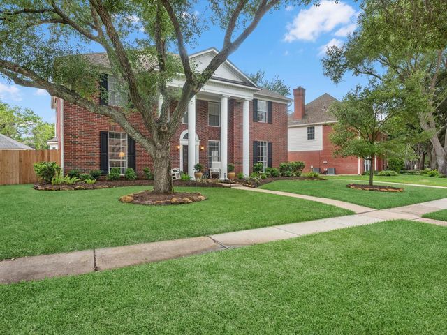 4803 Kirkwall Drive, Sugar Land, TX 77479