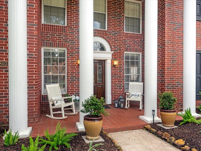 4803 Kirkwall Drive, Sugar Land, TX 77479