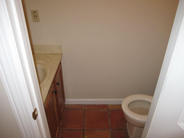 2115 Acklen Ave Apt 5, Nashville, TN 37212