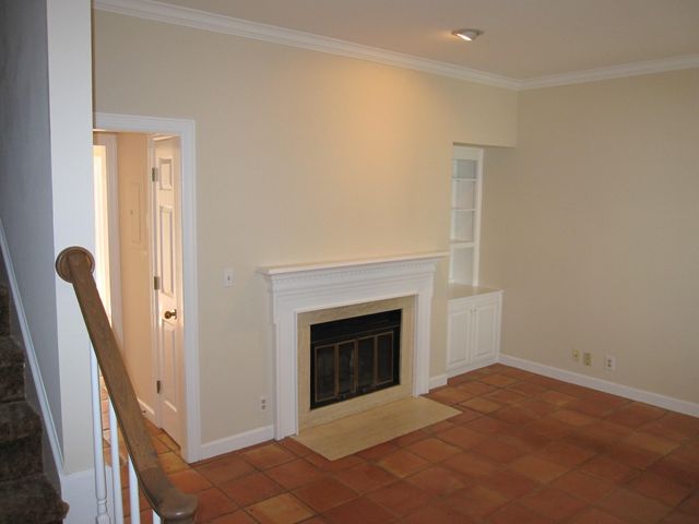 2115 Acklen Ave Apt 5, Nashville, TN 37212
