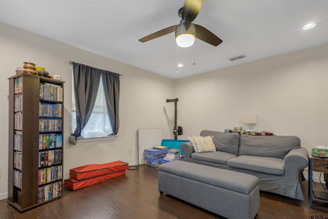 329 LYNCH, Hawkins, TX 75765