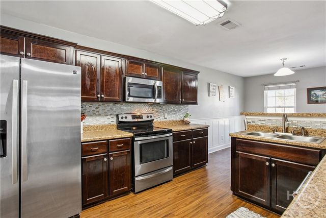 21 Fiore Drive, Savannah, GA 31419