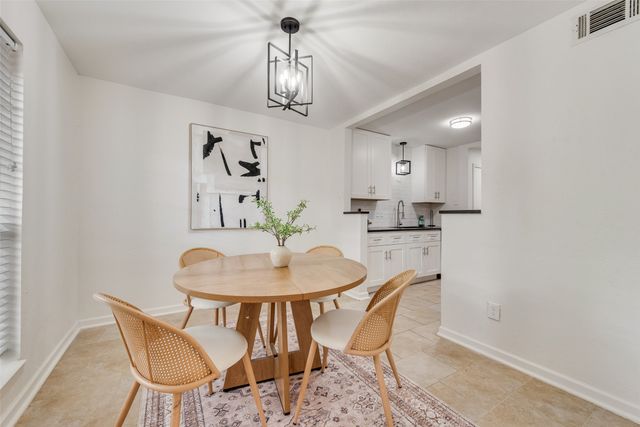 7492 E Northwest Highway 143, Dallas, TX 75231