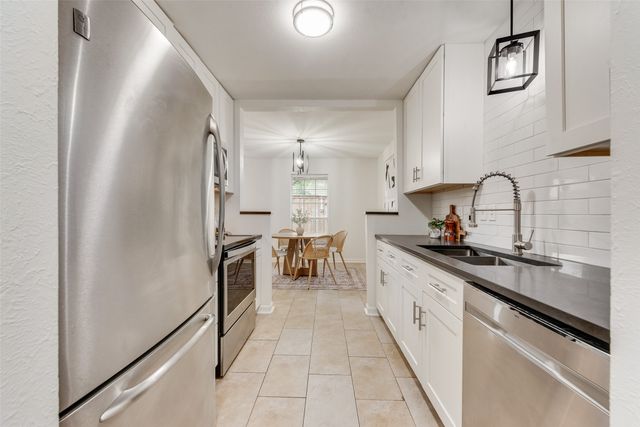 7492 E Northwest Highway 143, Dallas, TX 75231