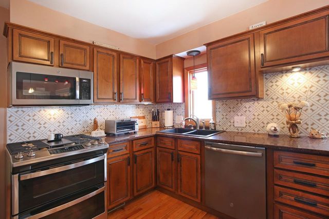 1 Grandview Avenue, Derry, NH 03038