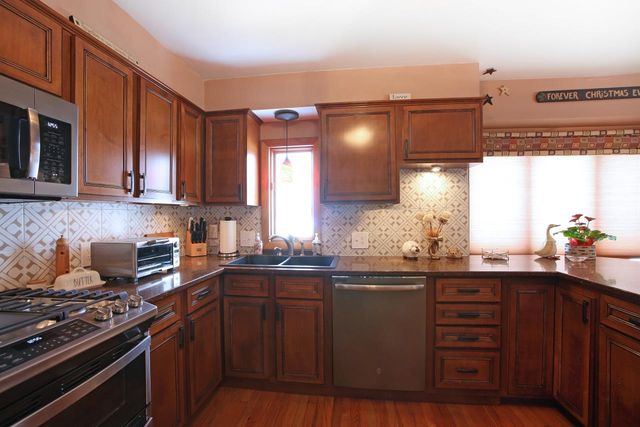 1 Grandview Avenue, Derry, NH 03038