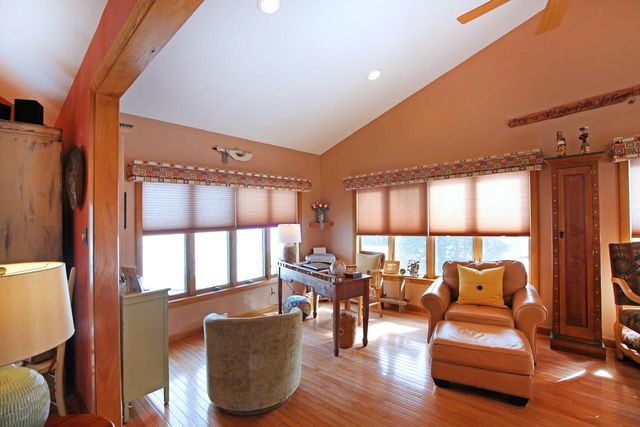 1 Grandview Avenue, Derry, NH 03038