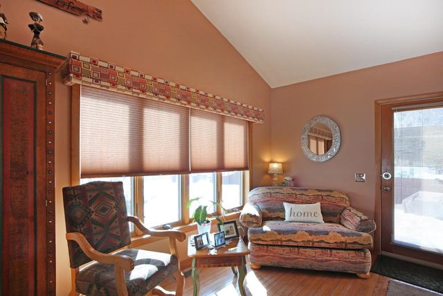 1 Grandview Avenue, Derry, NH 03038