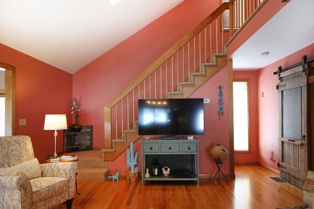 1 Grandview Avenue, Derry, NH 03038