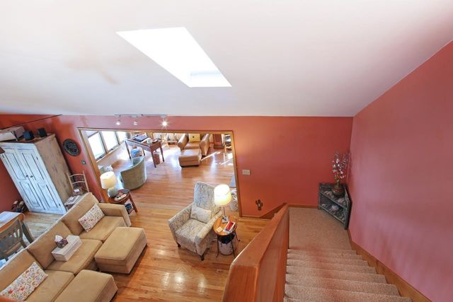 1 Grandview Avenue, Derry, NH 03038