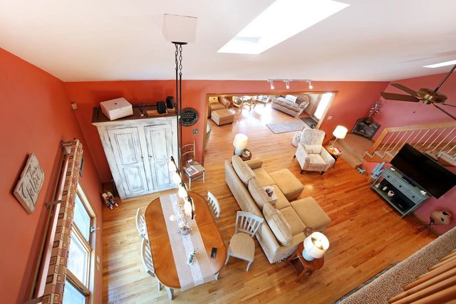 1 Grandview Avenue, Derry, NH 03038