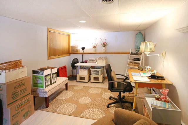 1 Grandview Avenue, Derry, NH 03038