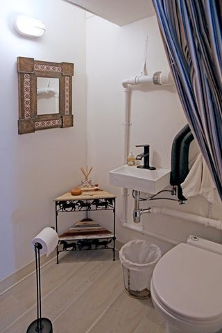 1 Grandview Avenue, Derry, NH 03038