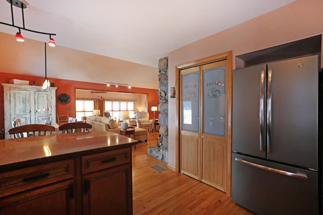 1 Grandview Avenue, Derry, NH 03038