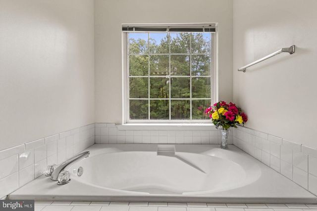 3517 LANCASTER RING RD, Fredericksburg, VA 22408