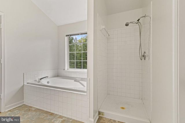 3517 LANCASTER RING RD, Fredericksburg, VA 22408