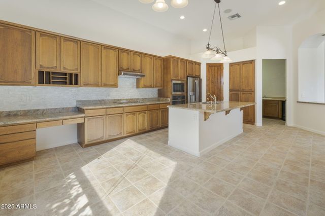 9391 E CAVALRY Drive, Scottsdale, AZ 85262