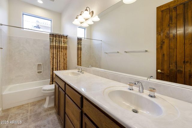 9391 E CAVALRY Drive, Scottsdale, AZ 85262