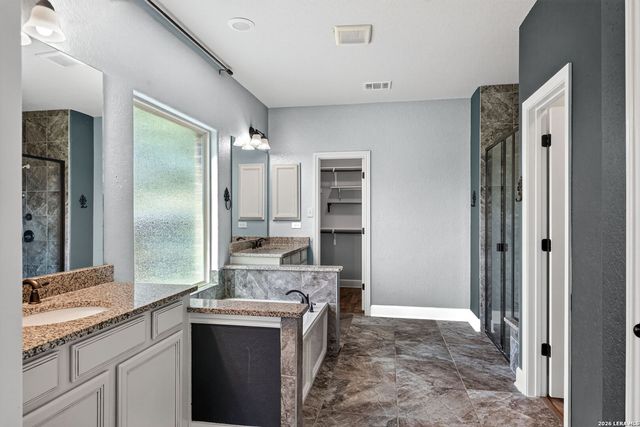219 WOODS OF BOERNE BLVD, Boerne, TX 78006