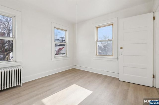 66 Washington Avenue 64, Bergenfield, NJ 07621