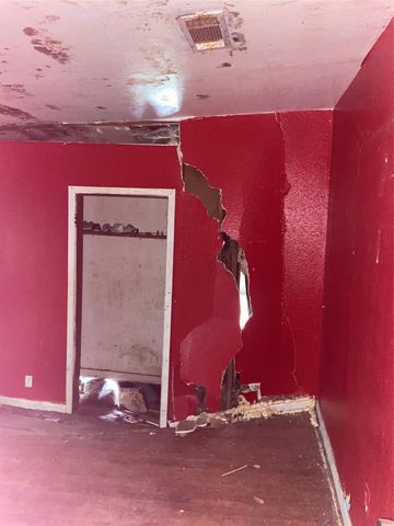 927 Dalzell Street, Shreveport, LA 71104