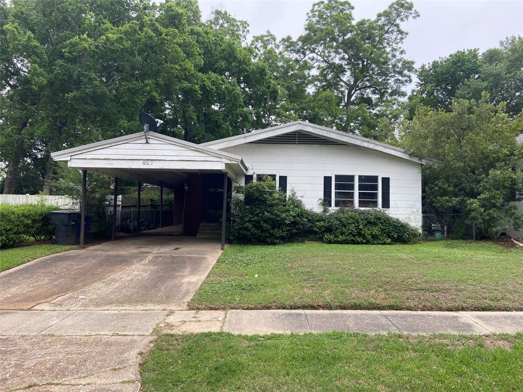 927 Dalzell Street, Shreveport, LA 71104
